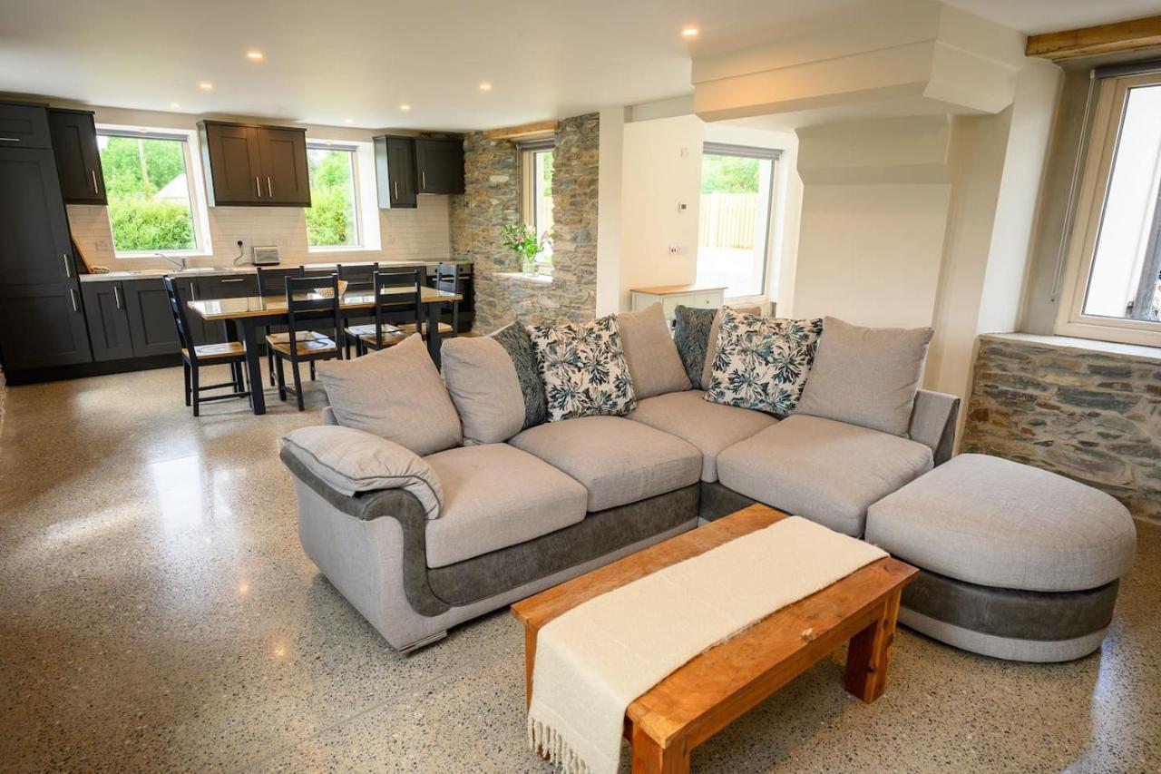 Killarney Old School Road Sleeps 6 Villa Bagian luar foto